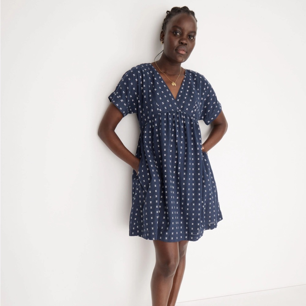 NWT Madewell V-Neck Dolman Sleeve Mini Dress in Textured Dot
